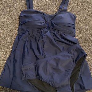 Navy tankini